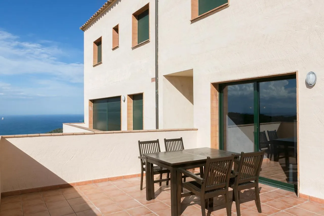 2 Bedroom Apartment Close To The Center Of Begur. Terrace And Panoramic Sea Views 0*, 巴古尔